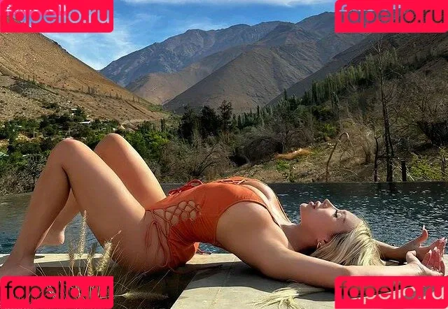 Daniella Chavez Onlyfans Photo Gallery 
