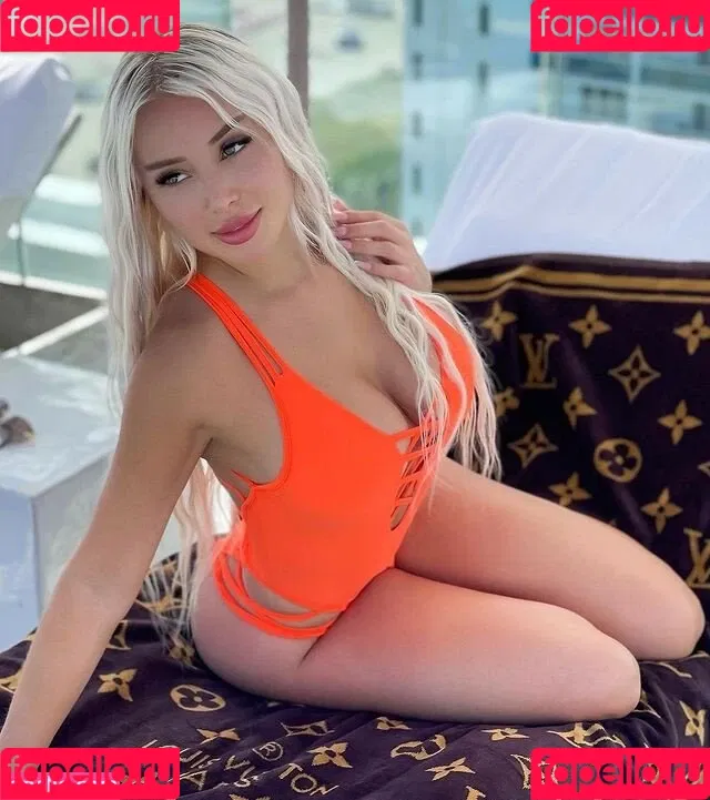 Daniella Chavez Onlyfans Photo Gallery 