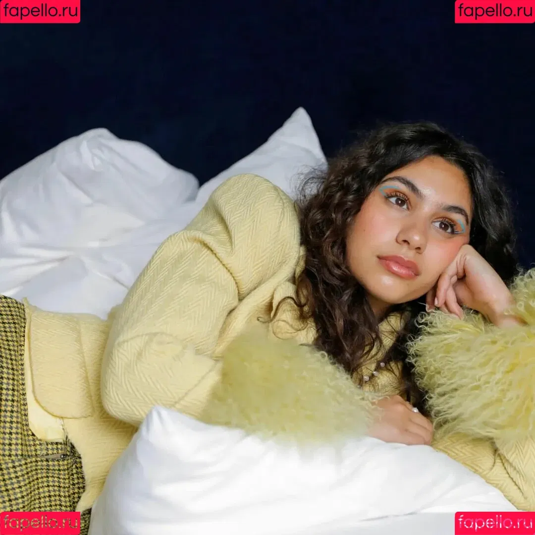 Alessia Cara Onlyfans Photo Gallery 