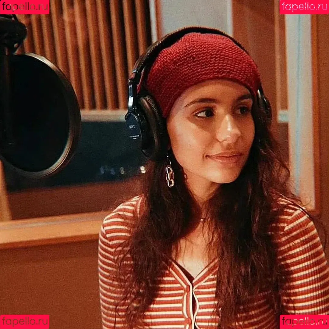 Alessia Cara Onlyfans Photo Gallery 