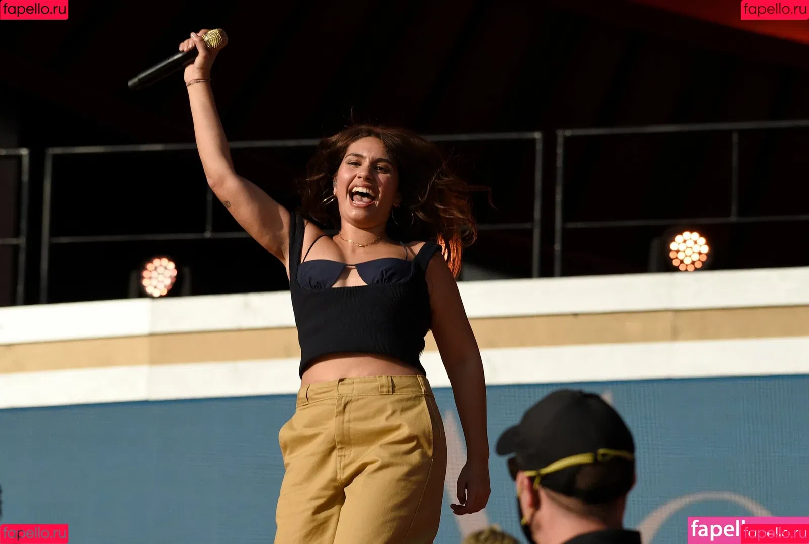 Alessia Cara Onlyfans Photo Gallery 