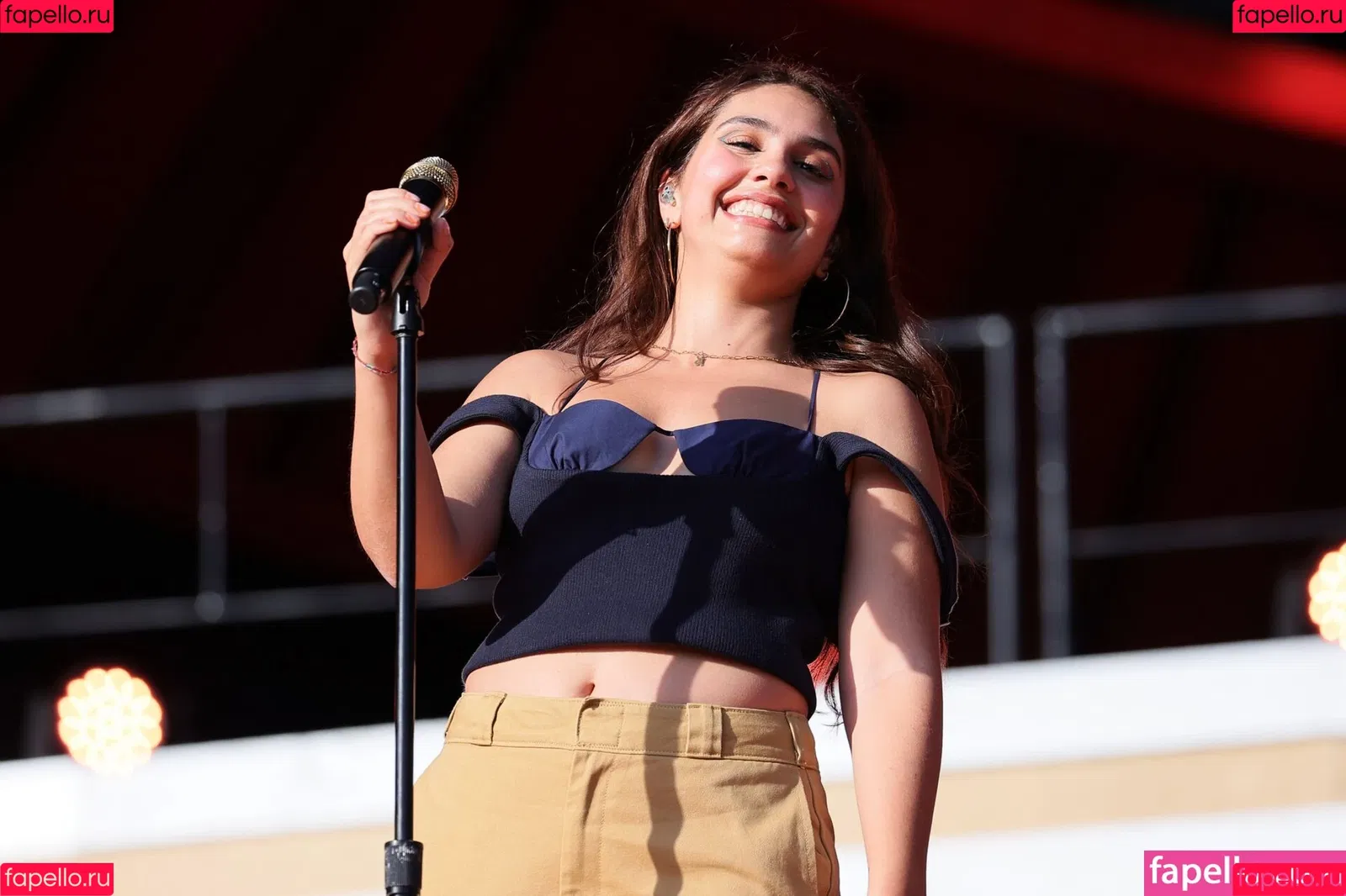 Alessia Cara Onlyfans Photo Gallery 