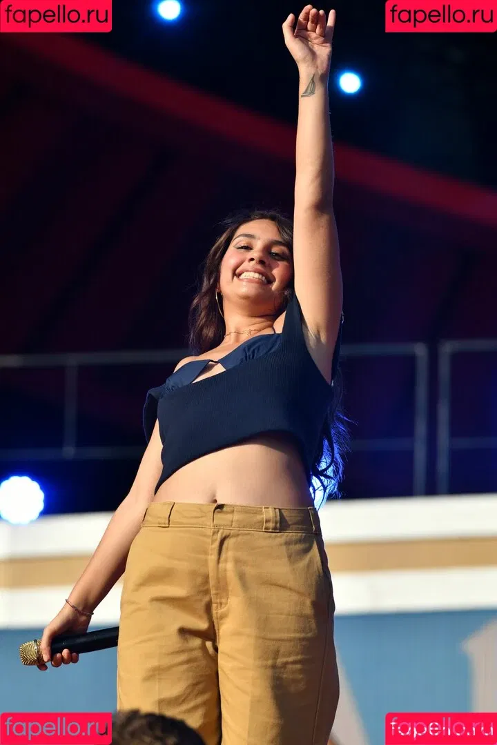 Alessia Cara Onlyfans Photo Gallery 