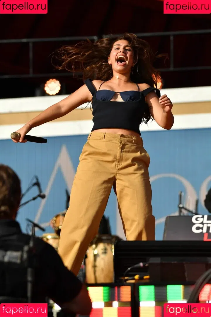 Alessia Cara Onlyfans Photo Gallery 