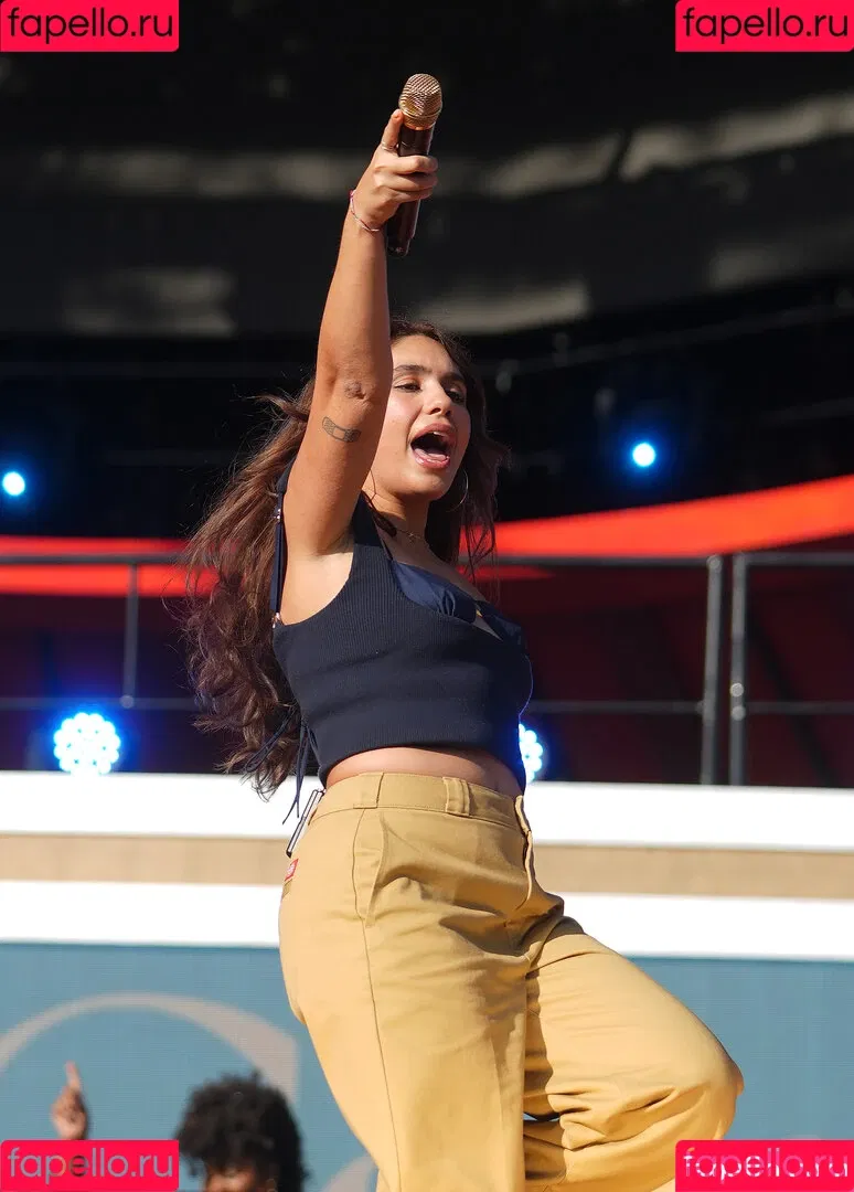 Alessia Cara Onlyfans Photo Gallery 