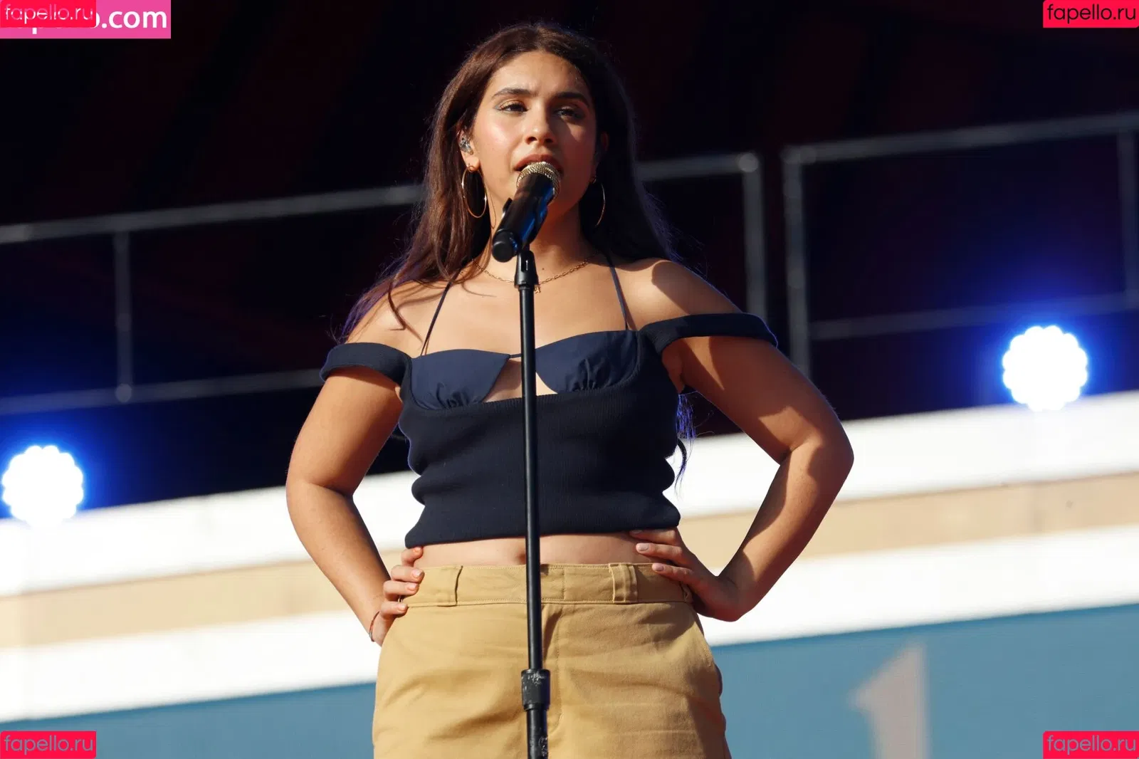 Alessia Cara Onlyfans Photo Gallery 