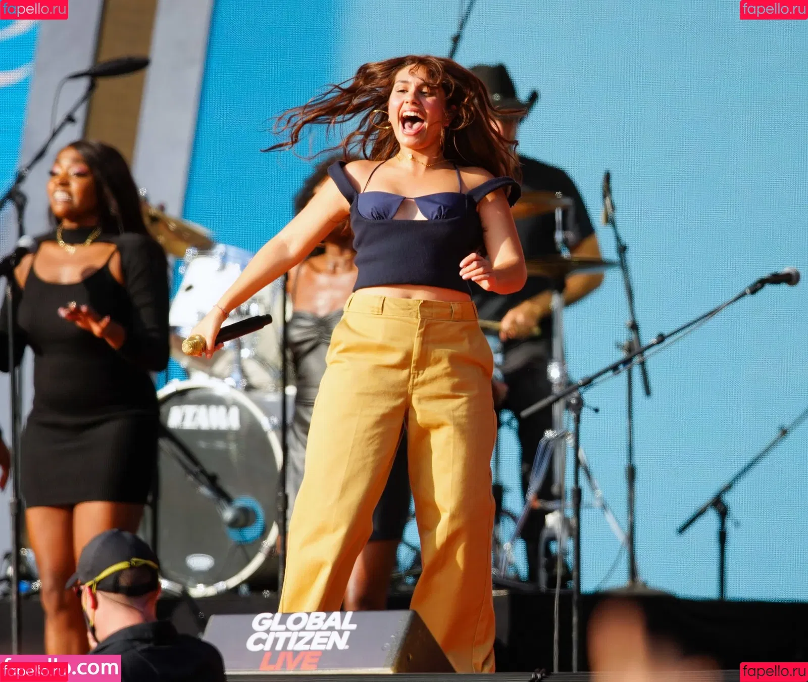 Alessia Cara Onlyfans Photo Gallery 