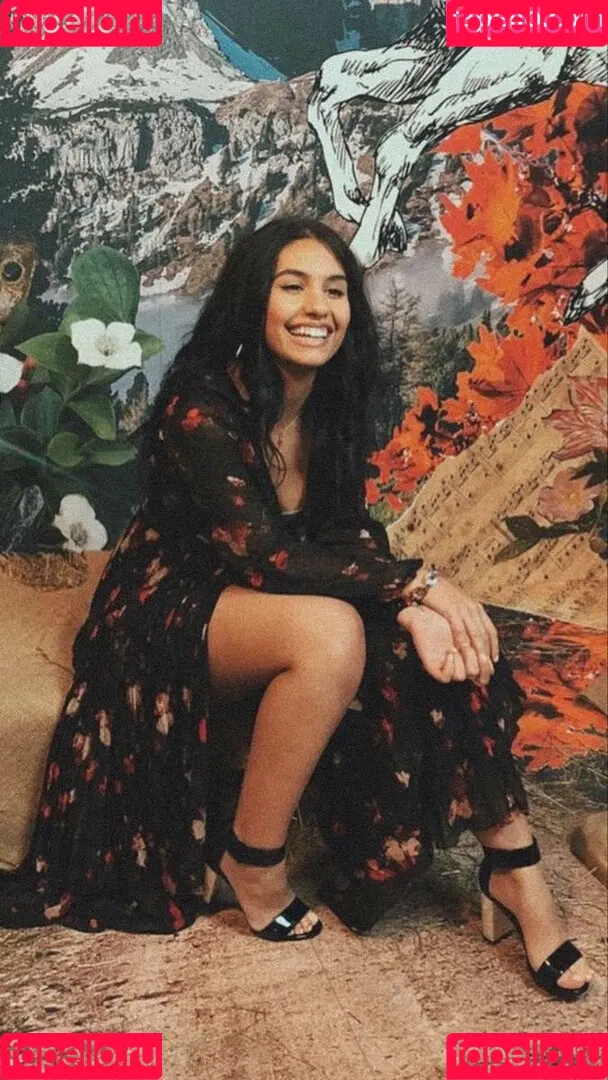 Alessia Cara Onlyfans Photo Gallery 