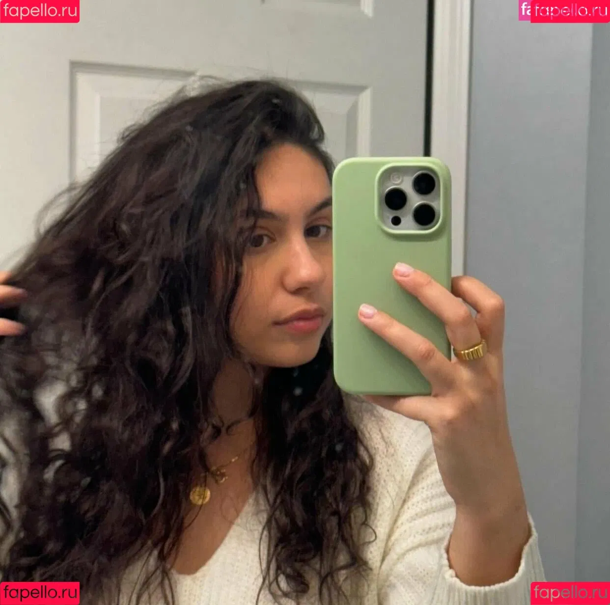 Alessia Cara Onlyfans Photo Gallery 