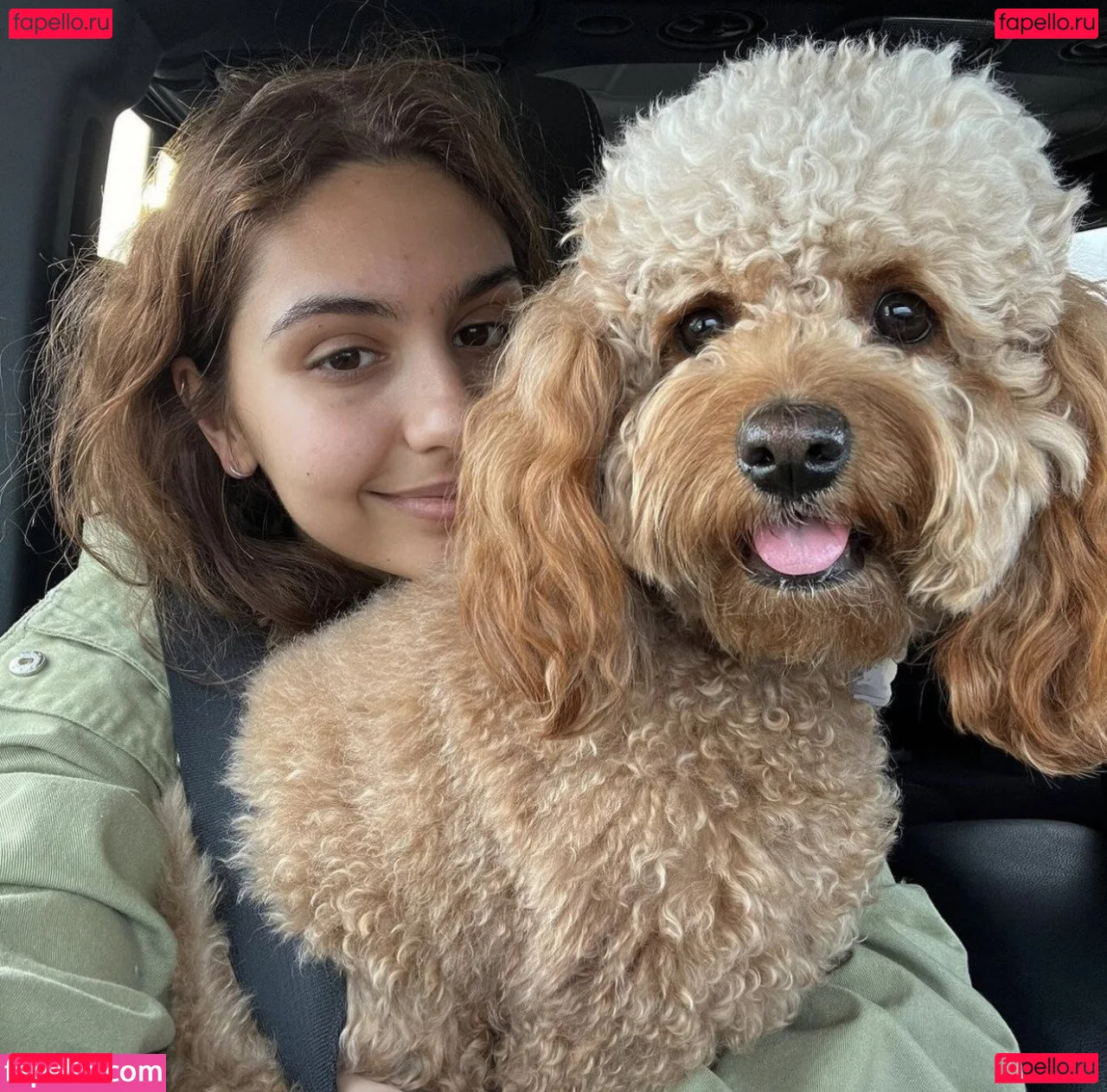 Alessia Cara Onlyfans Photo Gallery 