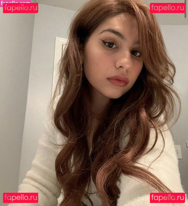 Alessia Cara Onlyfans Photo Gallery 