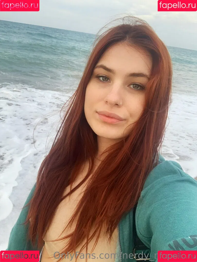 claudia_nerdy Onlyfans Photo Gallery 