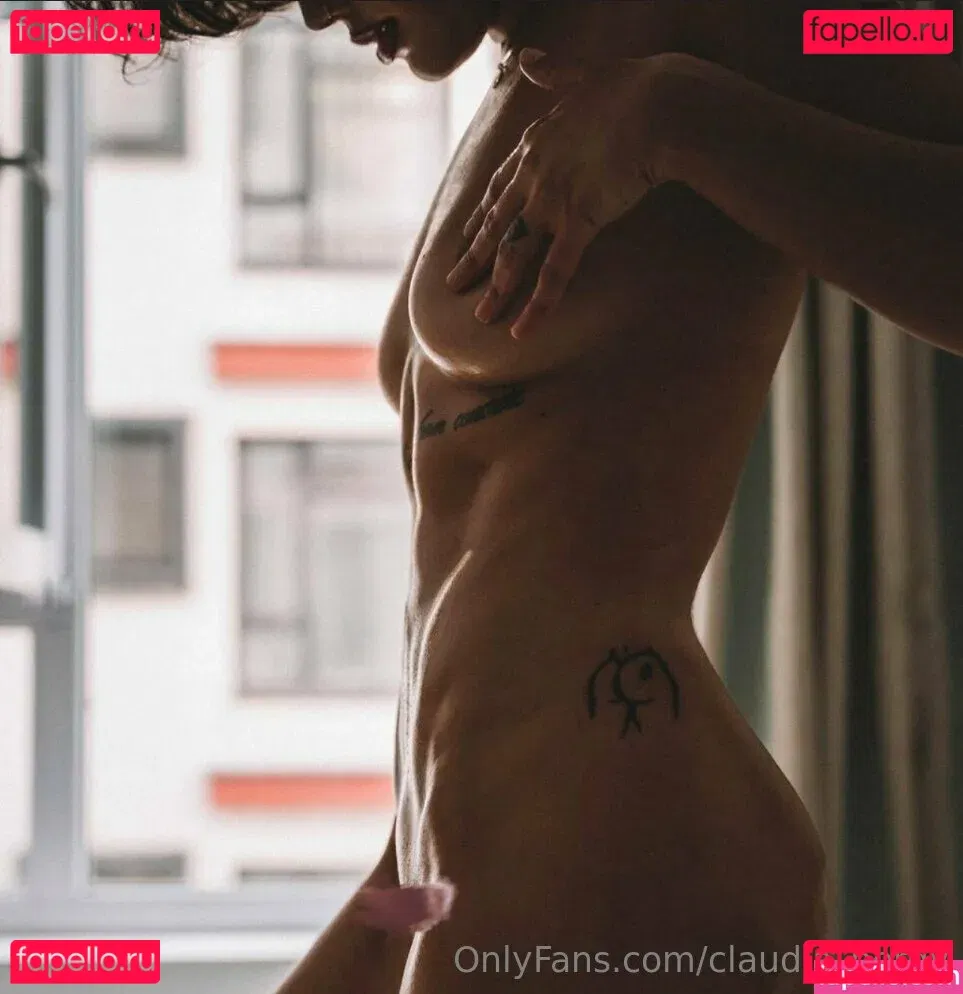 claudia_nerdy Onlyfans Photo Gallery 