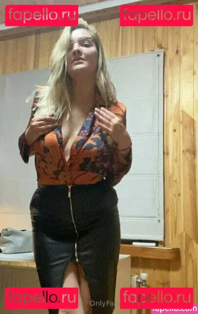 claudia_nerdy Onlyfans Photo Gallery 