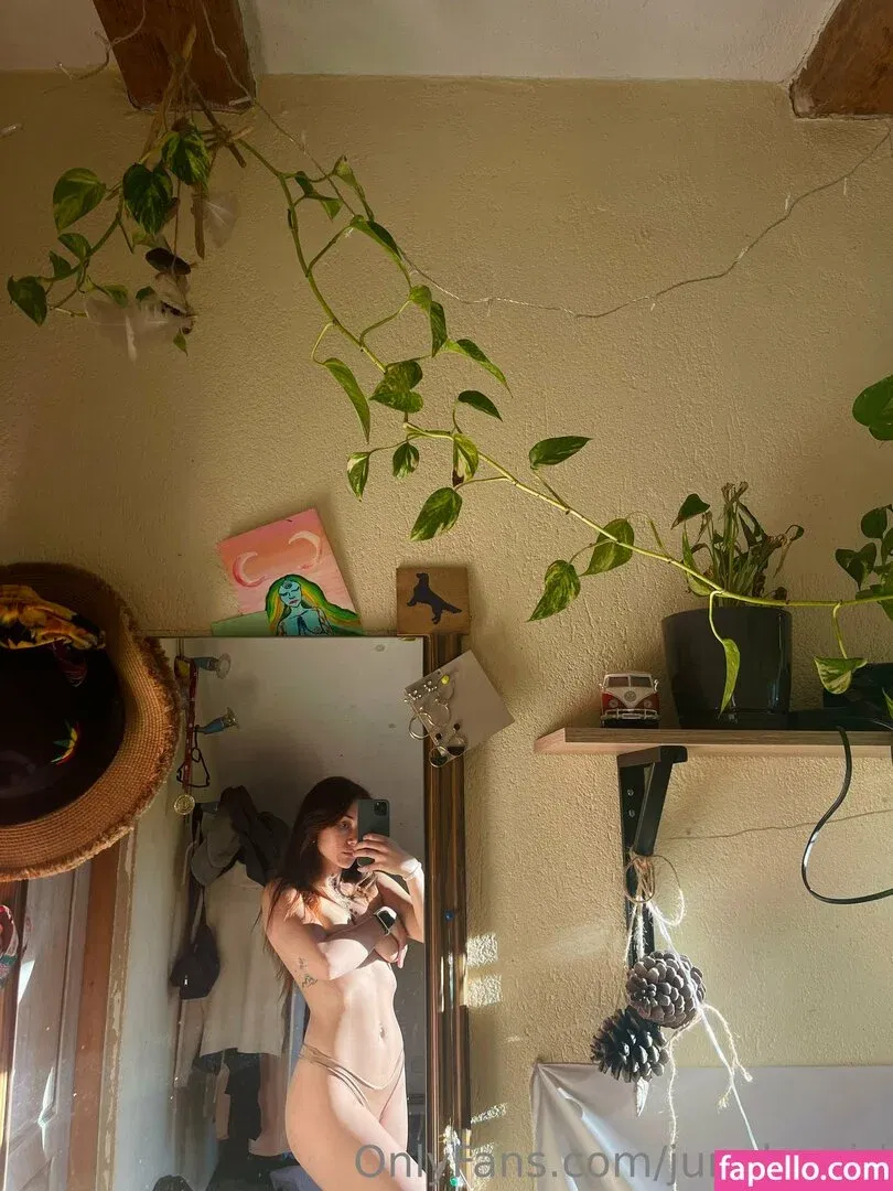 jungle_girl Onlyfans Photo Gallery 