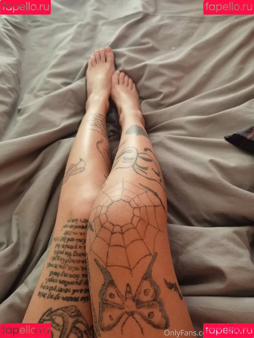 k.black.ink Onlyfans Photo Gallery 