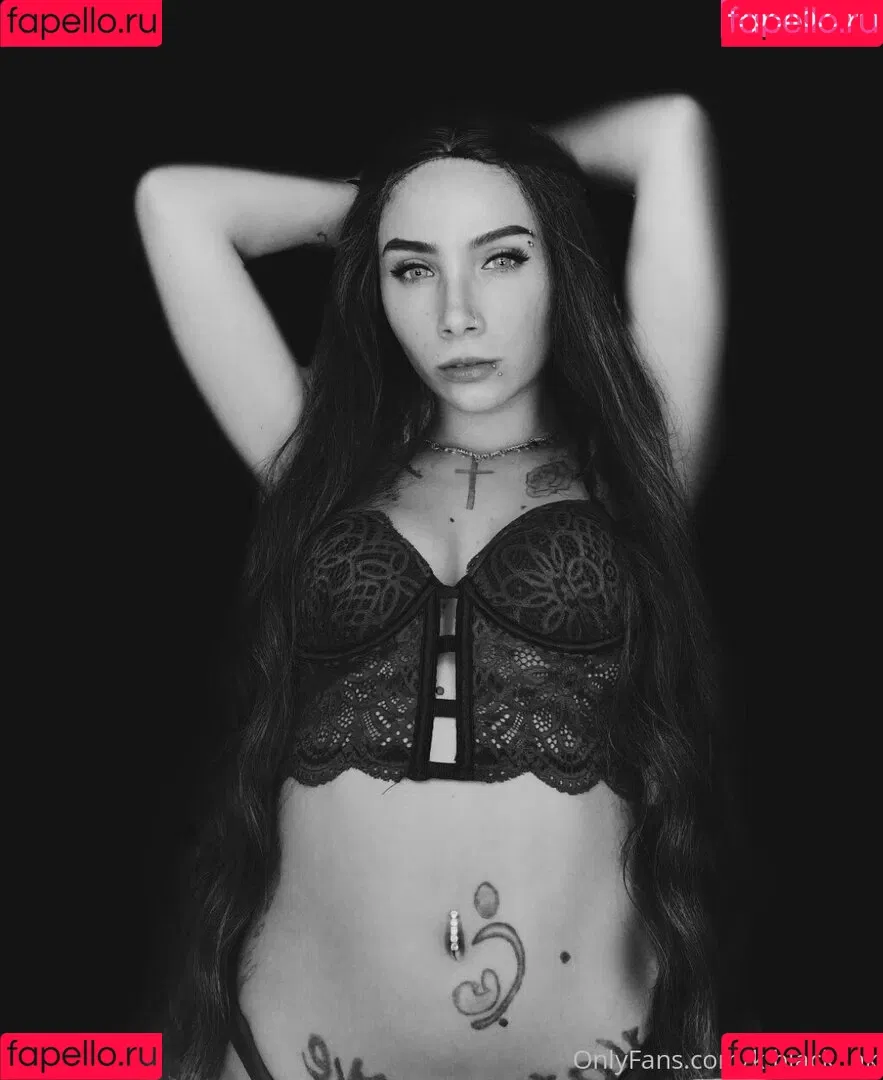 k.black.ink Onlyfans Photo Gallery 