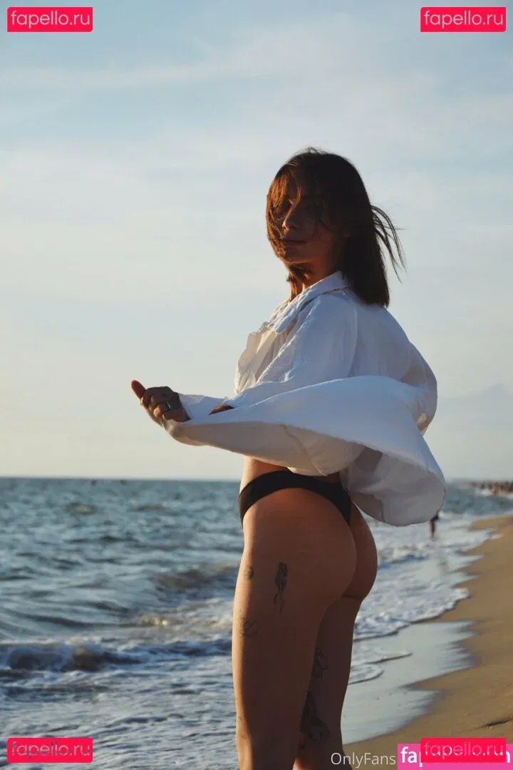 k.black.ink Onlyfans Photo Gallery 