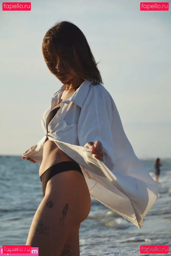 k.black.ink Onlyfans Photo Gallery 