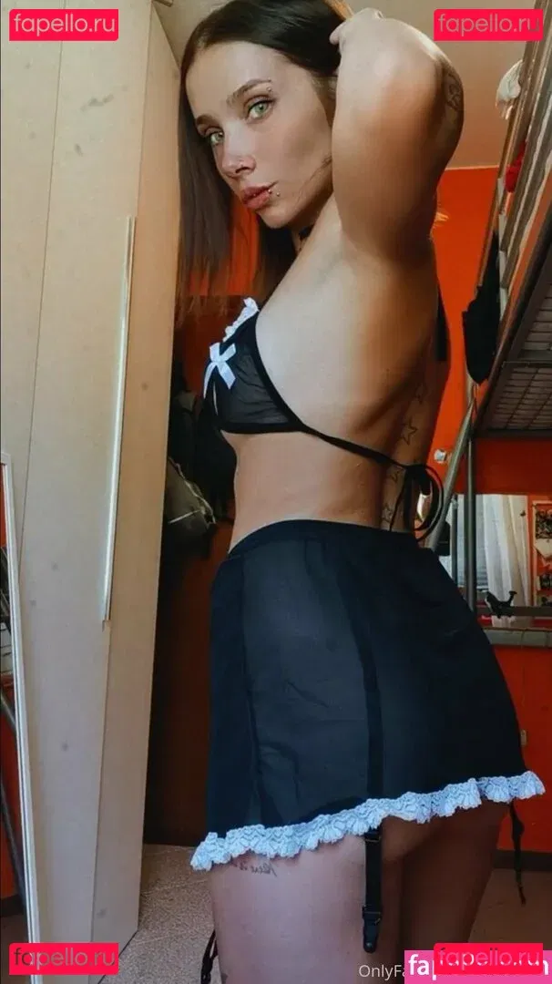 k.black.ink Onlyfans Photo Gallery 