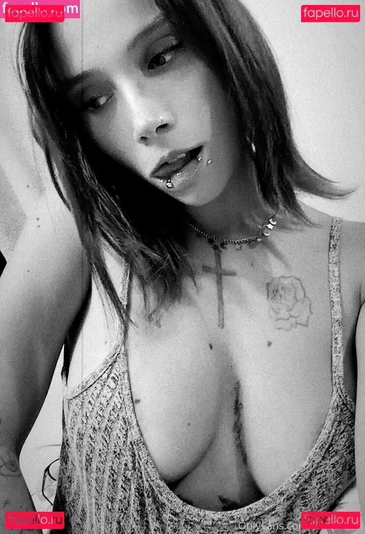 k.black.ink Onlyfans Photo Gallery 