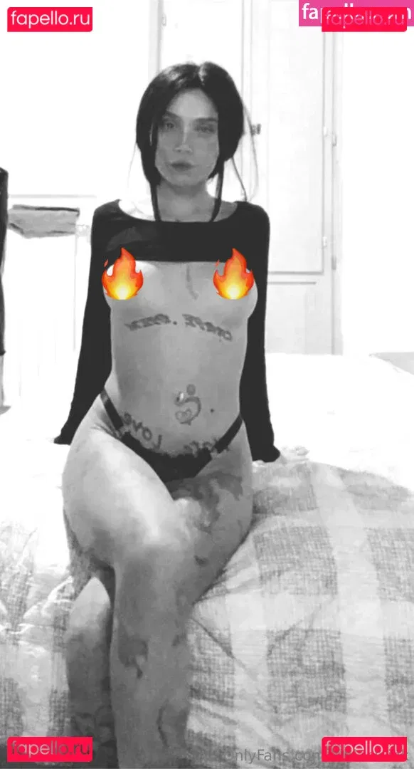 k.black.ink Onlyfans Photo Gallery 