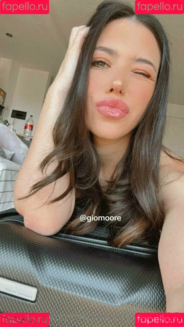sexyyvalen19 Onlyfans Photo Gallery 