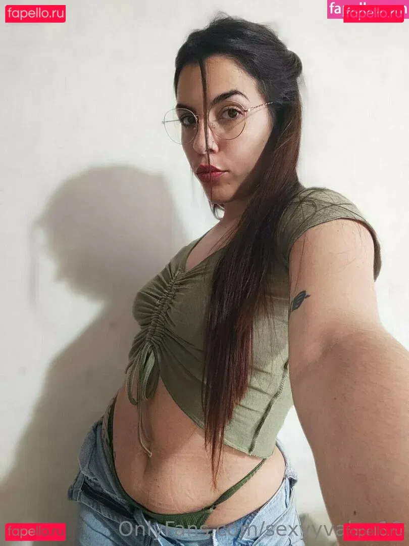 sexyyvalen19 Onlyfans Photo Gallery 