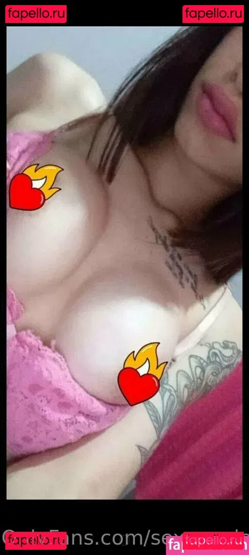 sexyyvalen19 Onlyfans Photo Gallery 