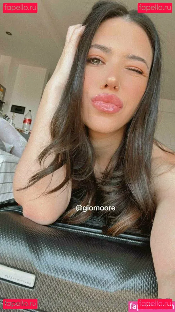 sexyyvalen19 Onlyfans Photo Gallery 