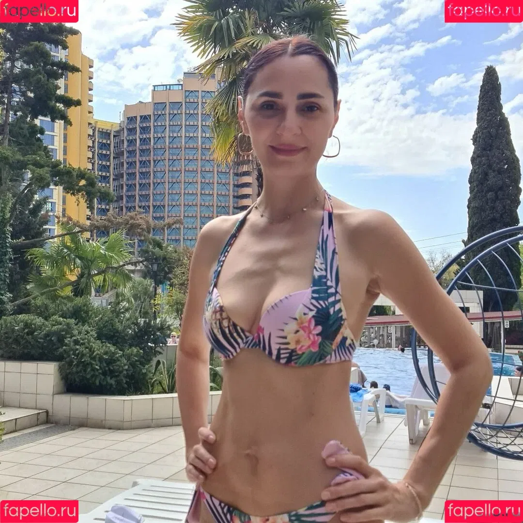 yladoyla Onlyfans Photo Gallery 