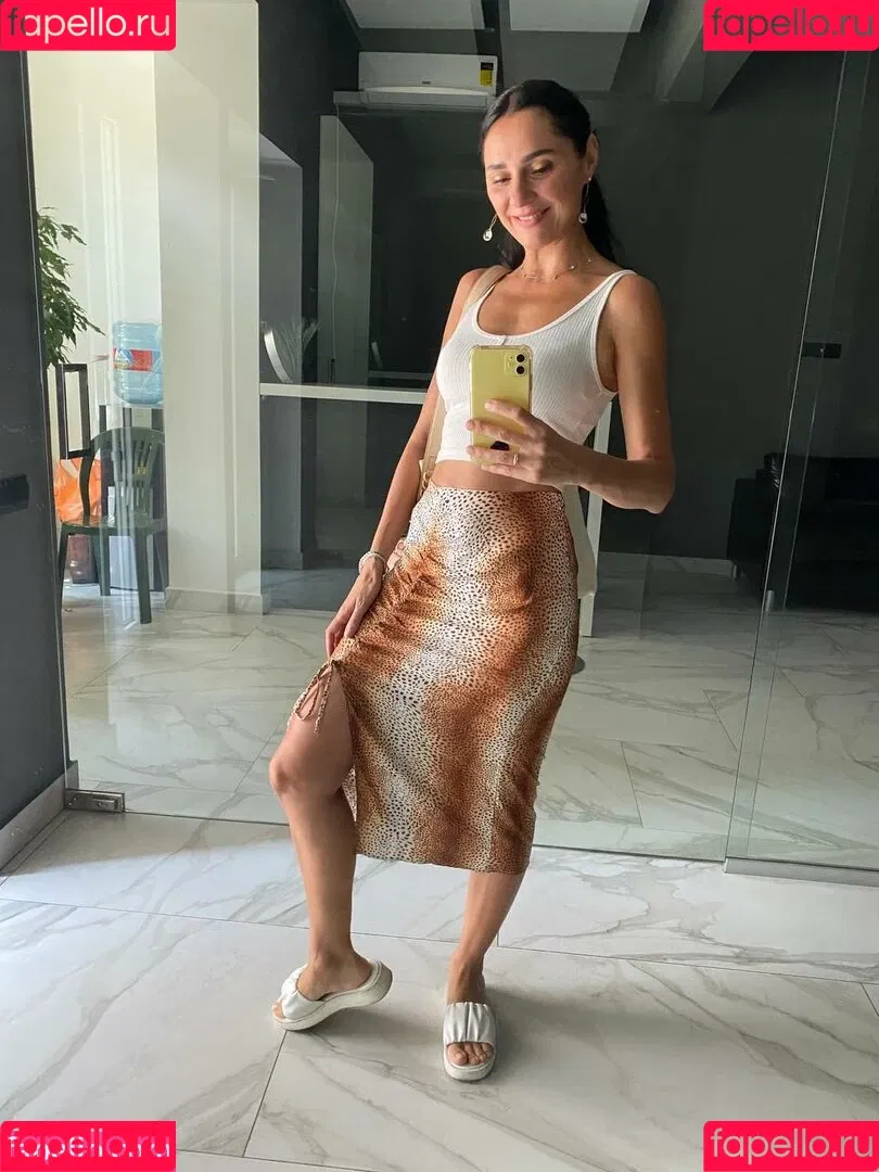 yladoyla Onlyfans Photo Gallery 