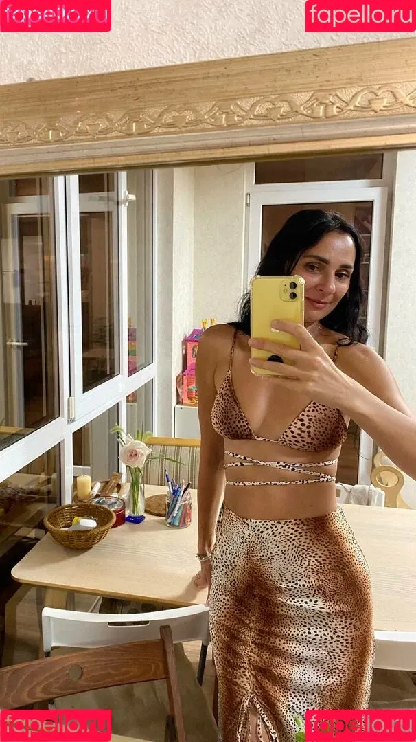 yladoyla Onlyfans Photo Gallery 