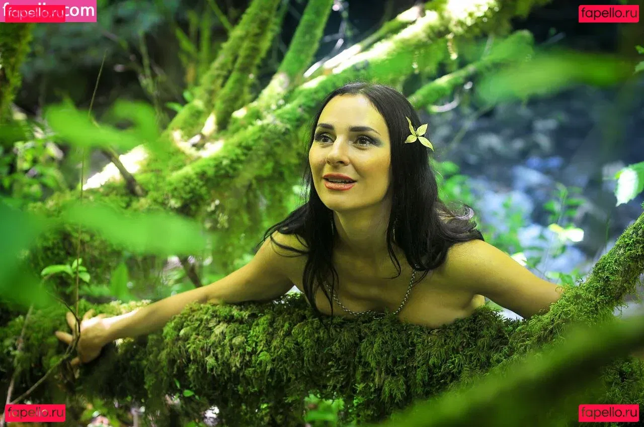 yladoyla Onlyfans Photo Gallery 