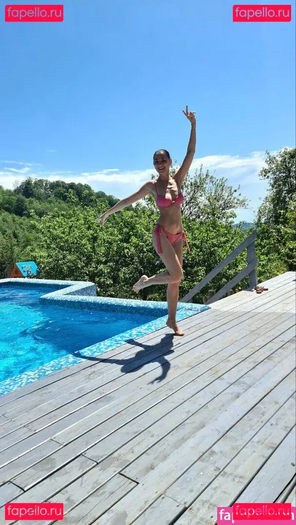 yladoyla Onlyfans Photo Gallery 