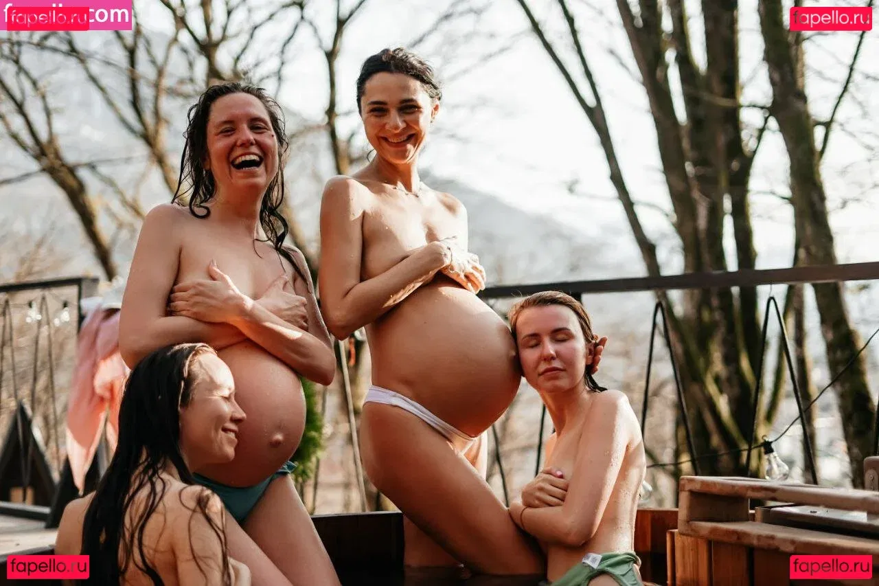 yladoyla Onlyfans Photo Gallery 