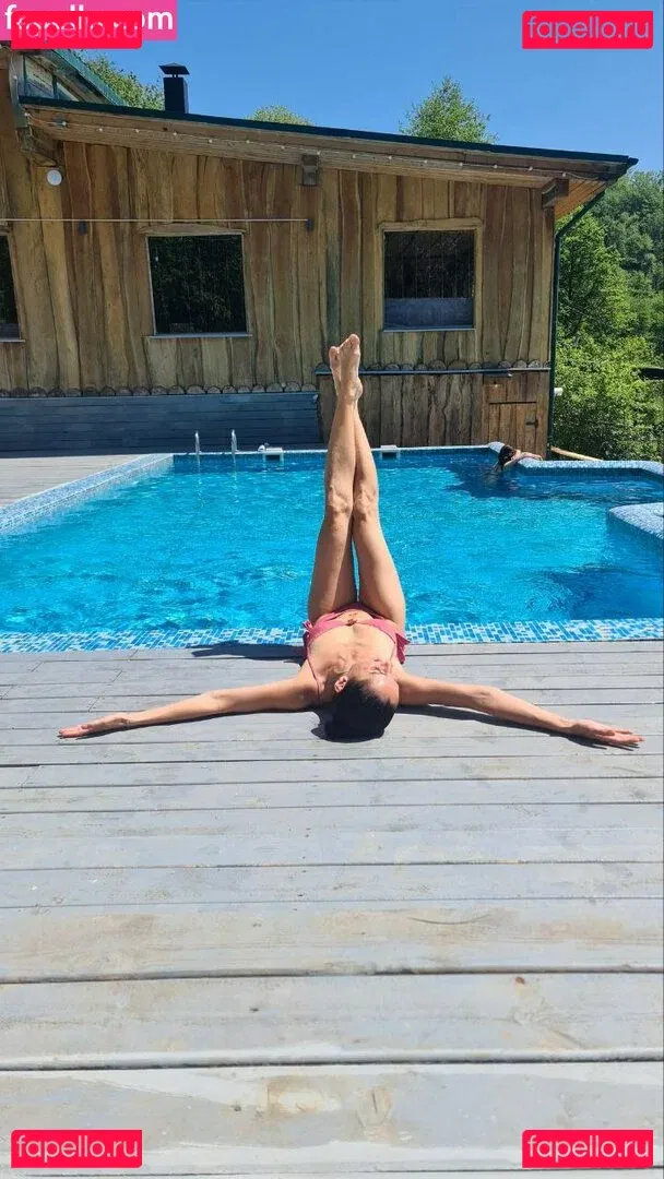 yladoyla Onlyfans Photo Gallery 