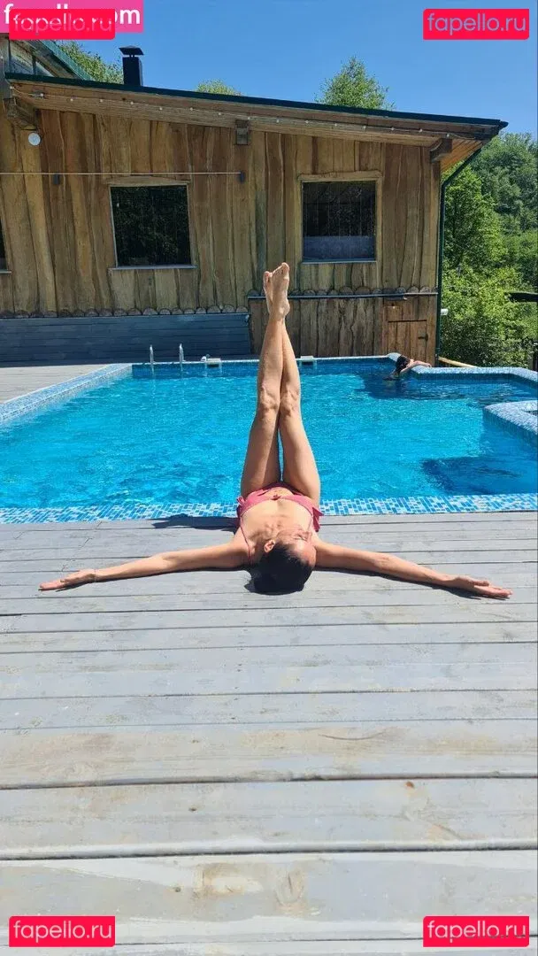 yladoyla Onlyfans Photo Gallery 