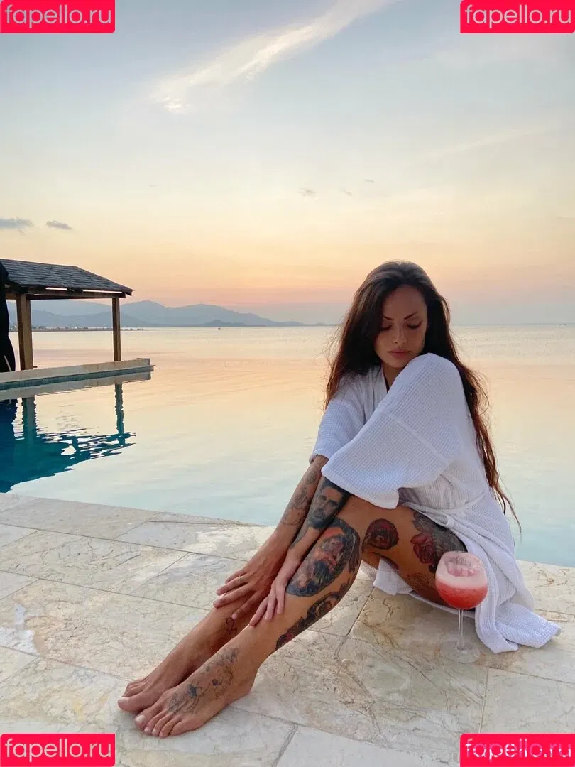 Latisha Blesk Onlyfans Photo Gallery 