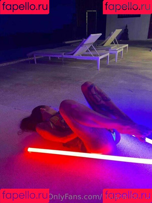 Latisha Blesk Onlyfans Photo Gallery 