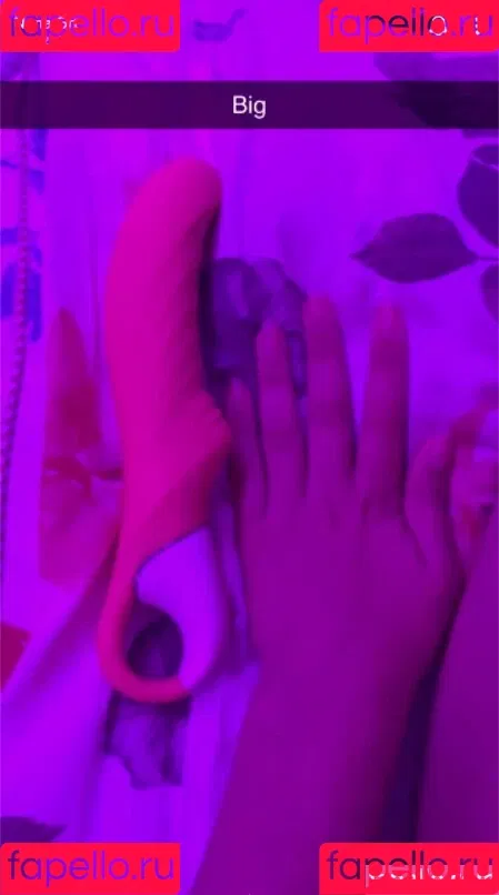 Nenagrt Onlyfans Photo Gallery 