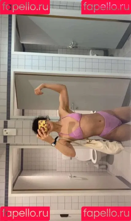 Nenagrt Onlyfans Photo Gallery 