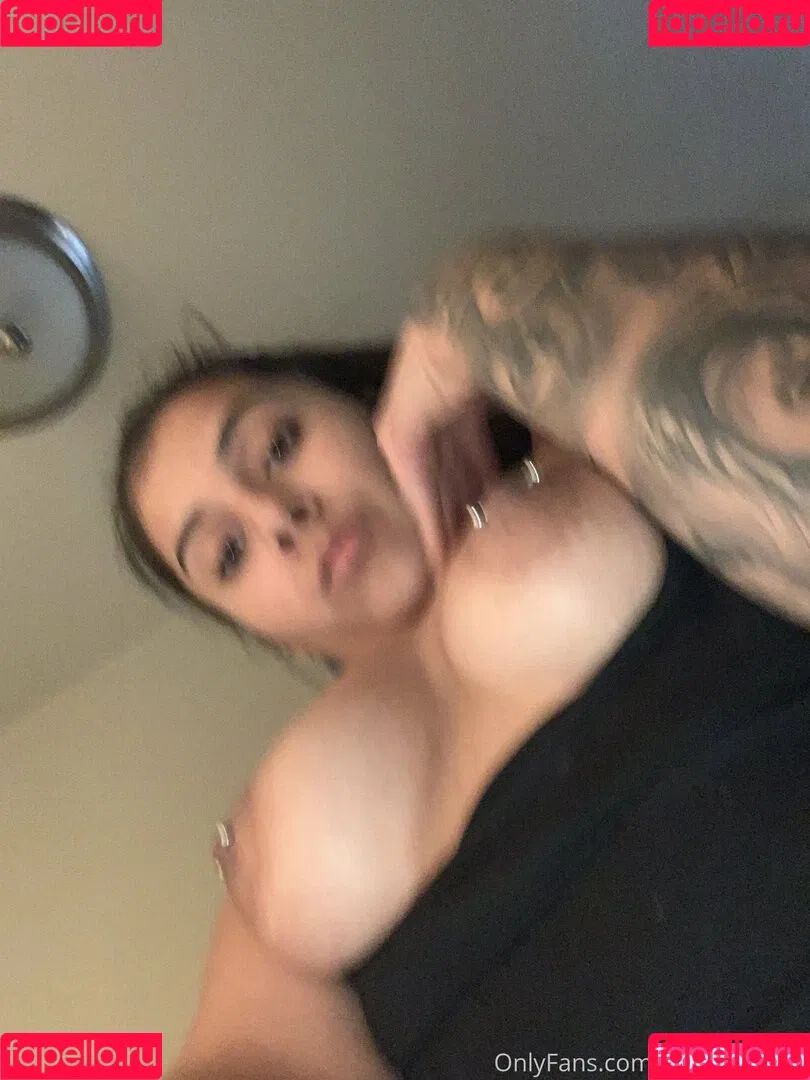 solidgoddess Onlyfans Photo Gallery 