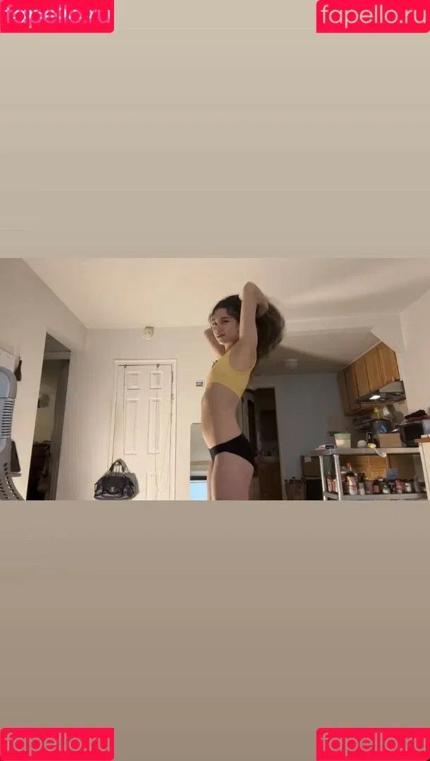 Mia Kerin Onlyfans Photo Gallery 