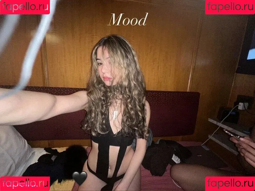 Mia Kerin Onlyfans Photo Gallery 