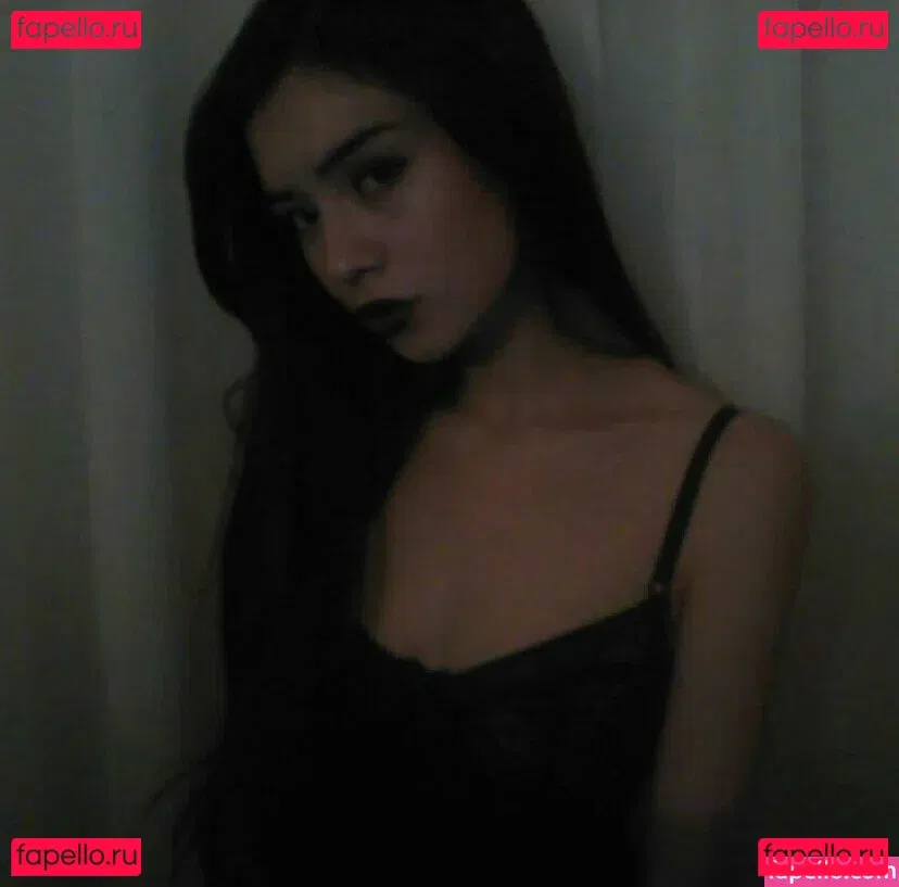 Mia Kerin Onlyfans Photo Gallery 