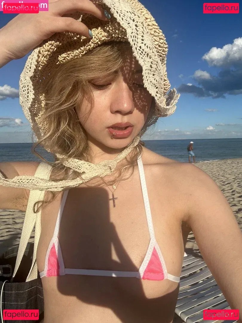 Mia Kerin Onlyfans Photo Gallery 