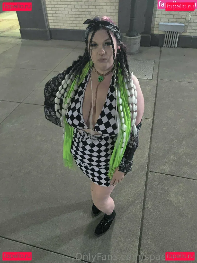 spacemom Onlyfans Photo Gallery 