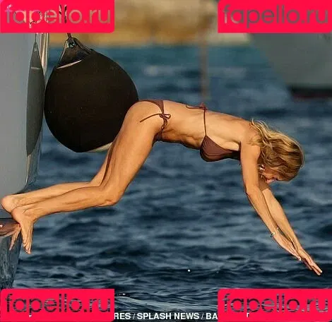 Sienna Miller Onlyfans Photo Gallery 