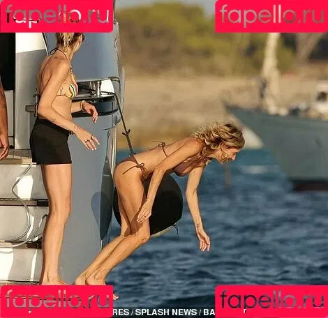 Sienna Miller Onlyfans Photo Gallery 